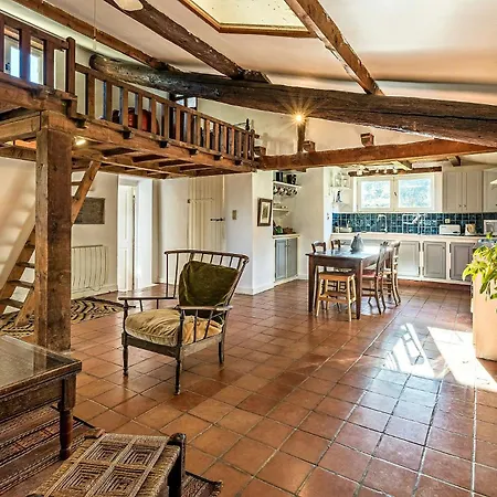 Character In The Heart Of A Wine Estate *